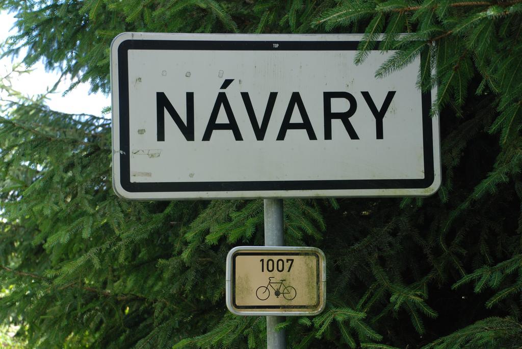 شقة Penzion Staj Návary المظهر الخارجي الصورة